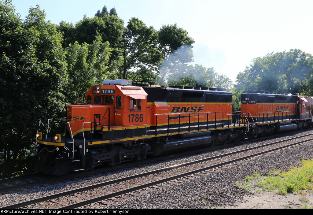 BNSF 1786